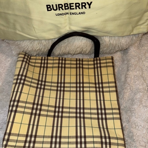 Burberry Beige and Brown Plaid Tote Bag - Picture 7 of 8